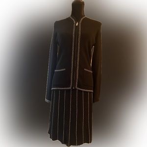Vertigo Paris 2-Piece Black and White Knit Suit / Outfit (Top and Skirt) (M)